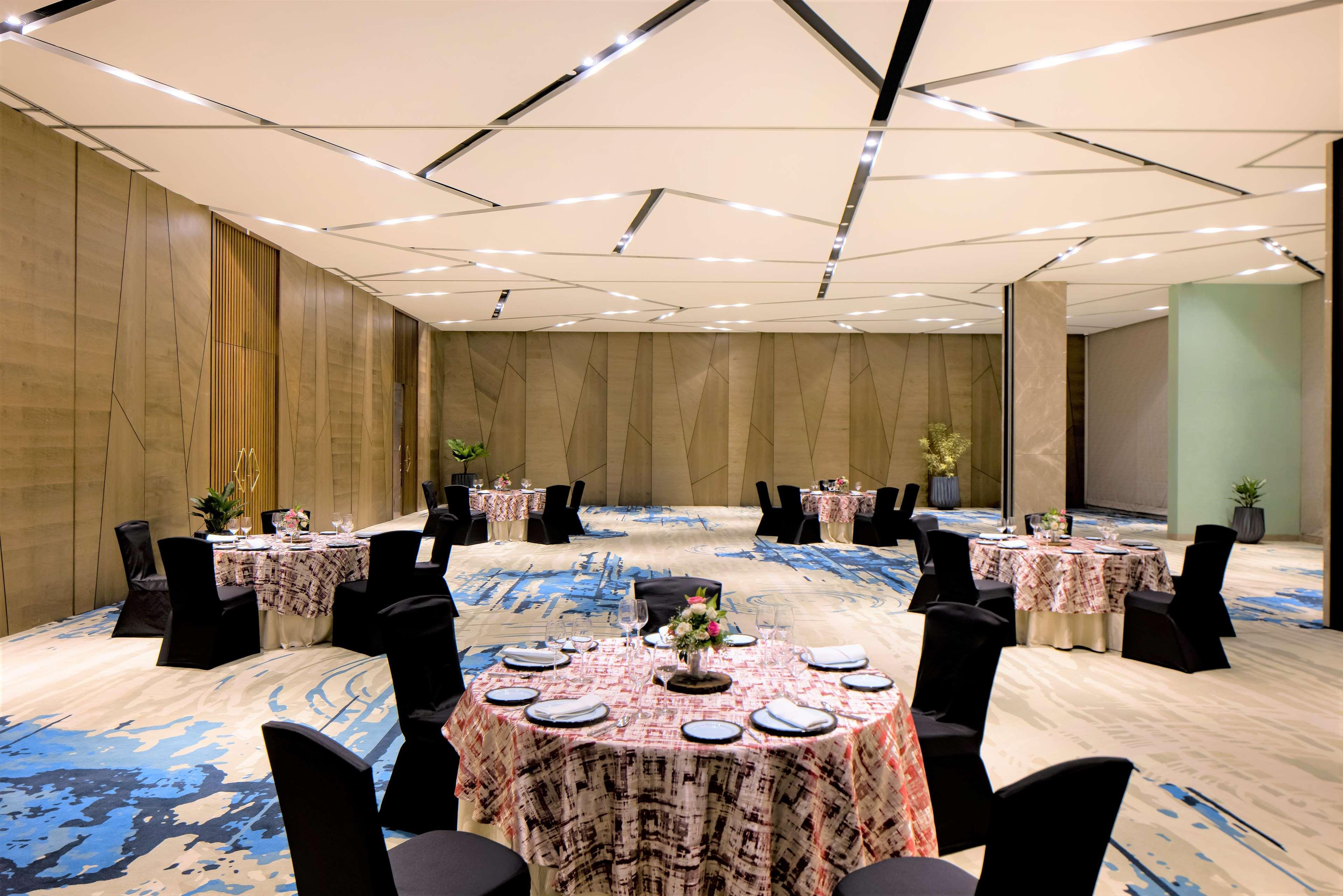 Hotel Radisson Blu Mumbai International Airport Exteriér fotografie The ballroom